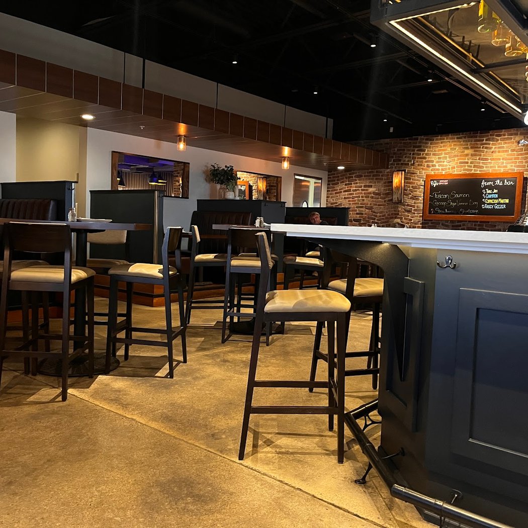 RJ's American Grill 3
